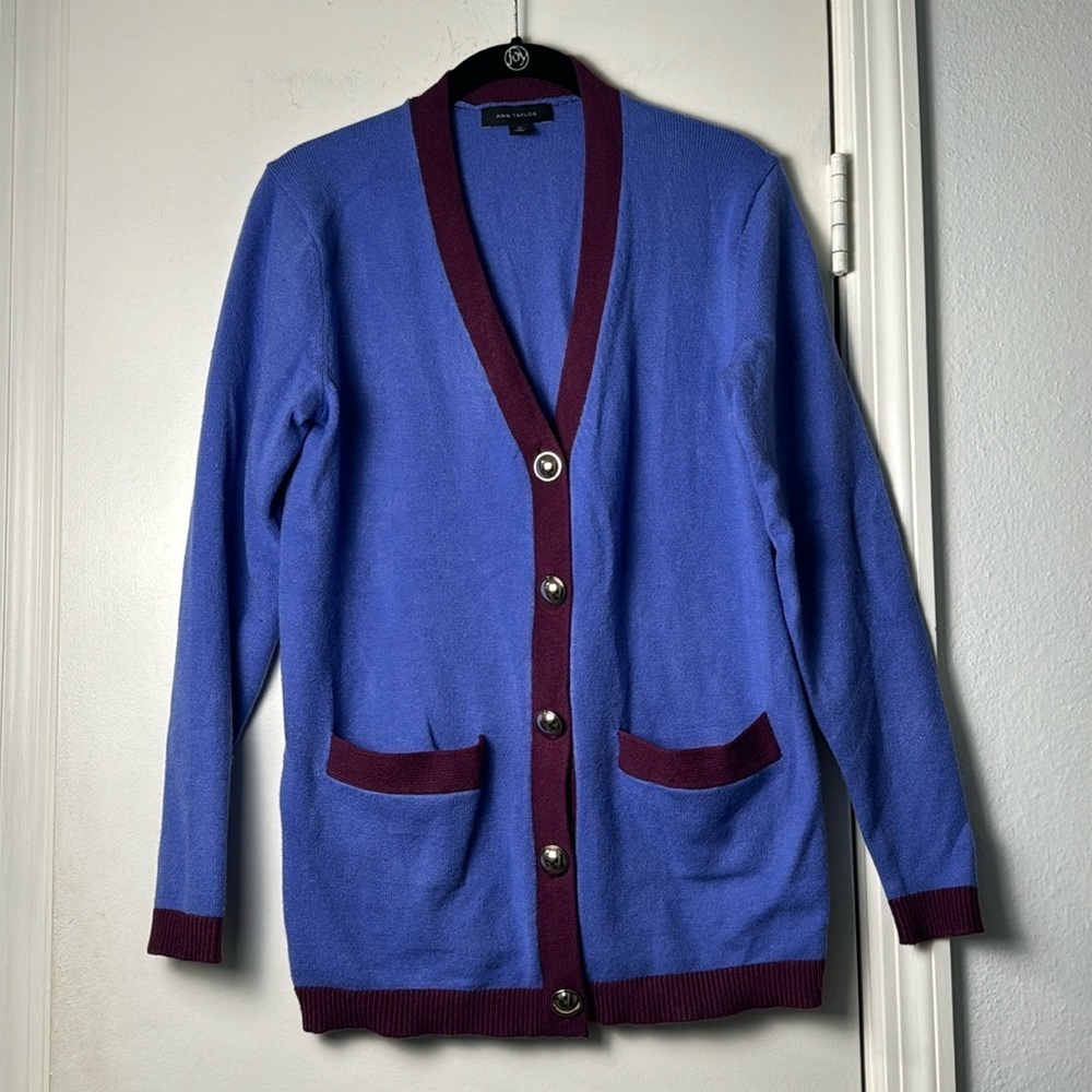 Ann Taylor Preppy V-Neck Colorblock Business Casual Purple/Blue Cardigan XS